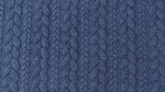 Kuscheliger Strickstoff mit Zopfmuster Jacquard Zopf marine blau Farbnr. 9 Reststück 1.23 m